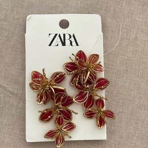 Zara earrings brand new never worn